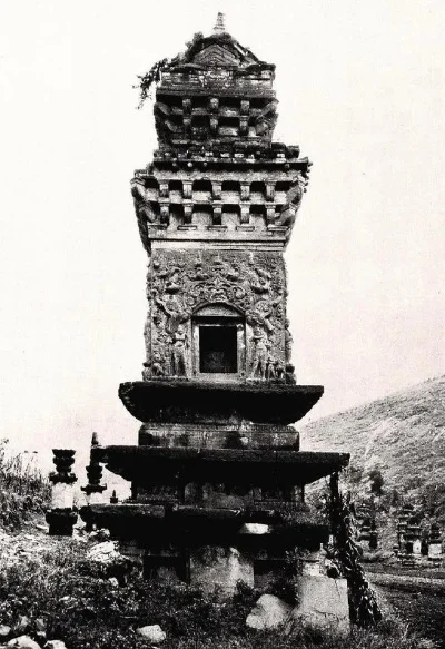 2025年开化塔顶层宝物　开化寺塔